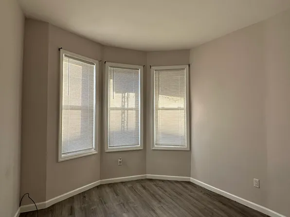 38 Clendenny Avenue image 16 of 18