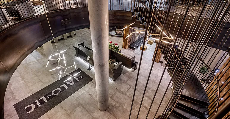 Rented by The KCI Group | media 86