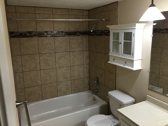 2nd image of 6716 Greenfield Dr