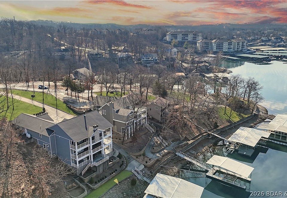 1st image of 1323 Castle Ct