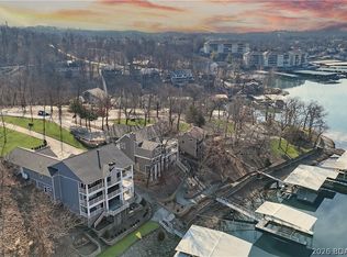 1323 Castle Ct, Osage Beach, MO 65065