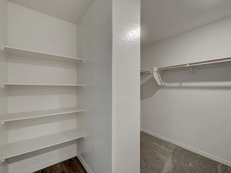 4116 Gold Desert St — Photo 30