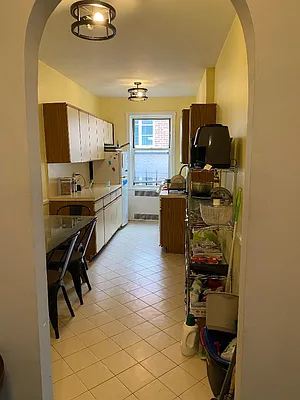 Rented by Chartwell Forest Hills Realty | media 3