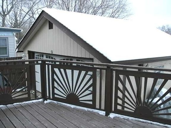 5th image of 163 Randall St