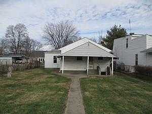 2nd image of 375 White St