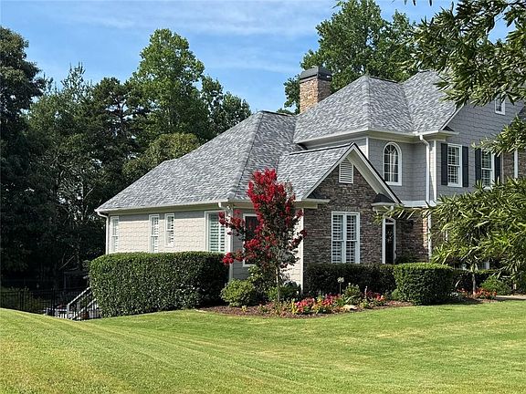 4th image of 6741 Great Water Dr