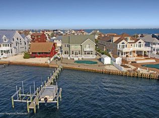 527 Bayview Dr, Toms River, NJ
