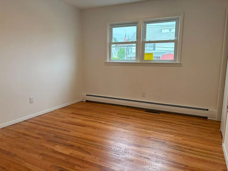 426 Broad St #1 — Photo 13