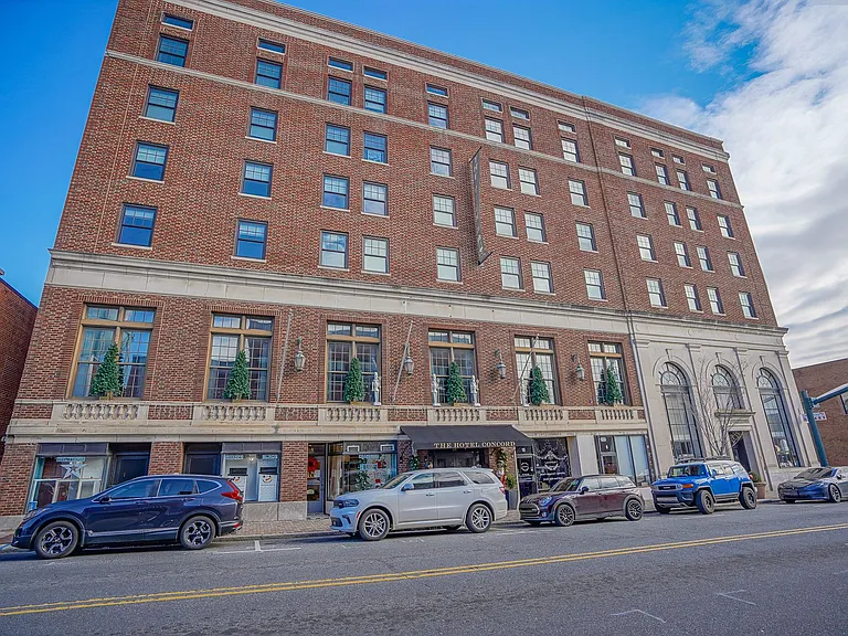 The View at Hotel Concord — Photo 15