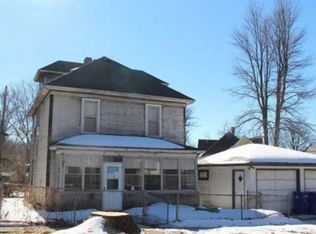 726 Plum St, Saint Paul, MN 55106