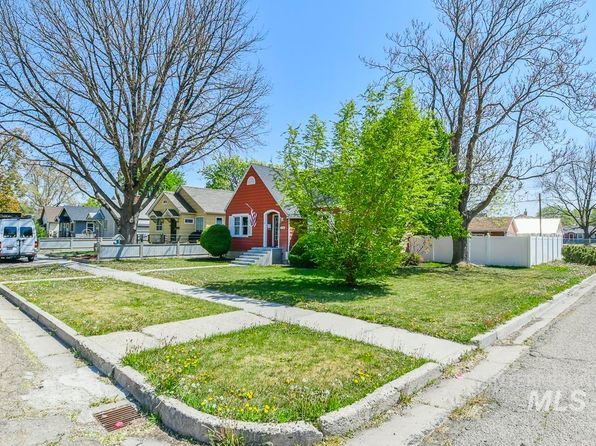 1024 13th Ave S, Nampa, ID 83651