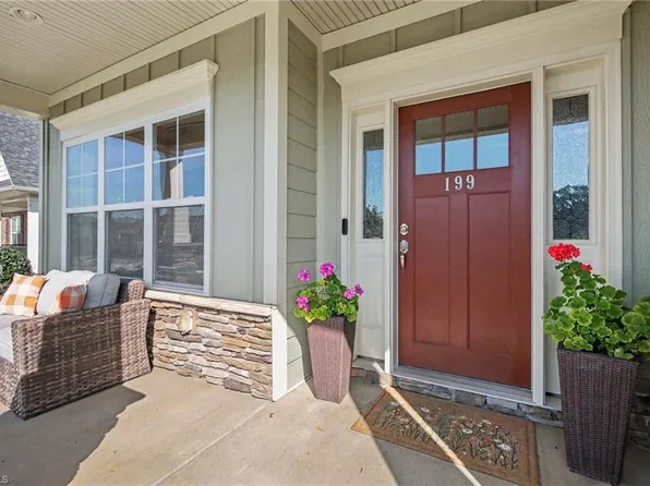 199 Meadowfield Run, Clemmons, NC 27012