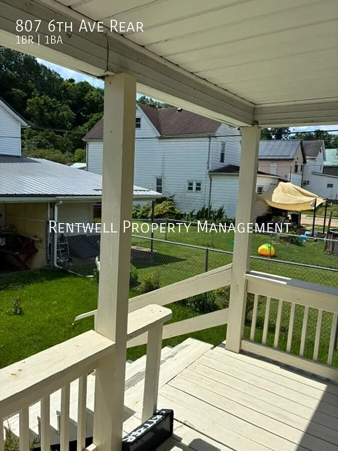 Charming 1-Bedroom Cottage — Photo 4