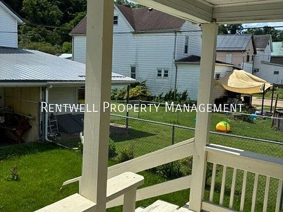4th image of 807 6th Ave