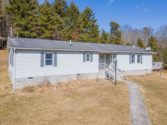 3rd image of 648 White Pine Dr