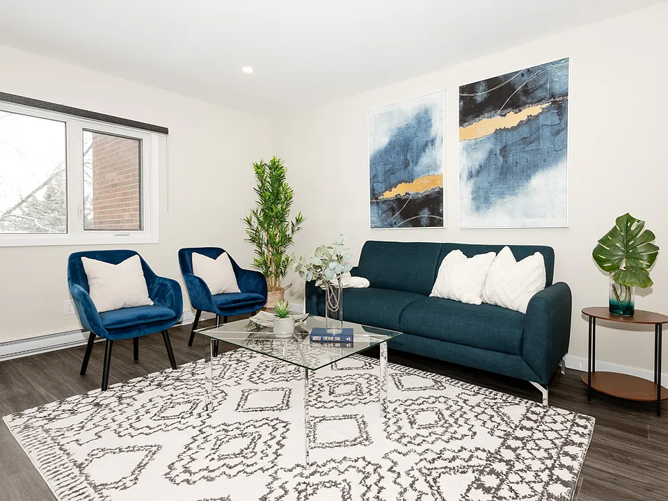 244 Adsum Dr #50