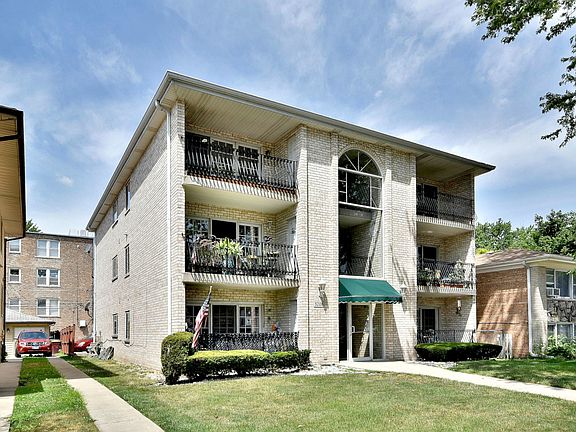 2nd image of 3206 Kenilworth Ave APT 3A