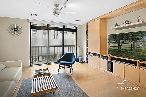 Rented by The Agency | media 1