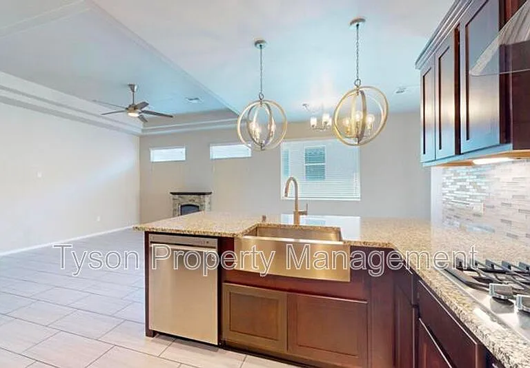 7351 Redbloom Rd NW — Photo 8