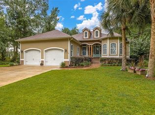 96 Lone Pine Ct, Waverly, GA 31565