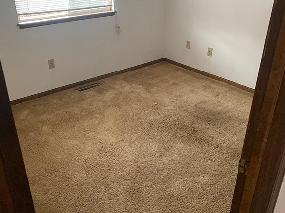 5th image of 5698 Cathedral Dr