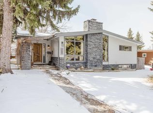 4212 Aspen Dr E, Edmonton, AB T6J 2A9