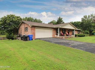 6613 Hummer Ln, Knoxville, TN 37912