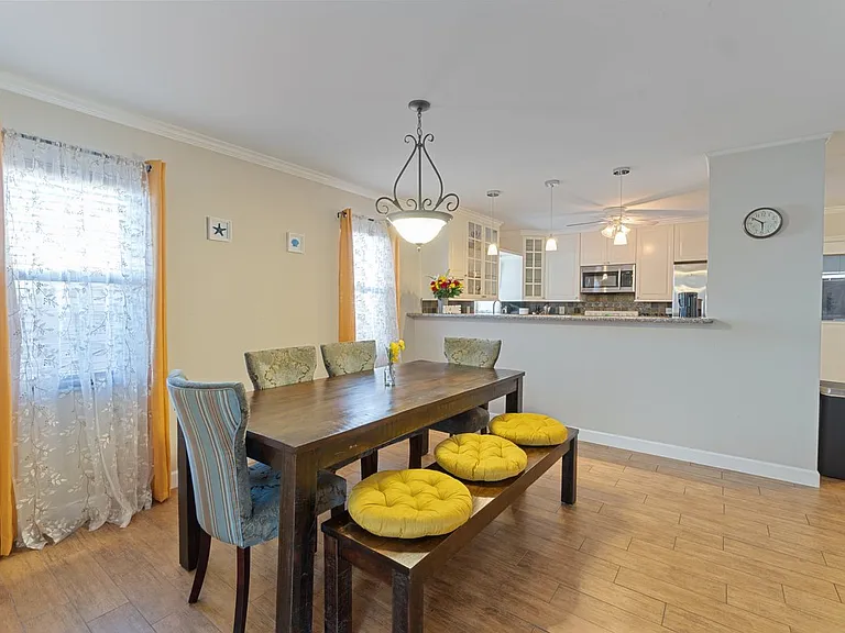 547 Morningside Rd — Photo 11