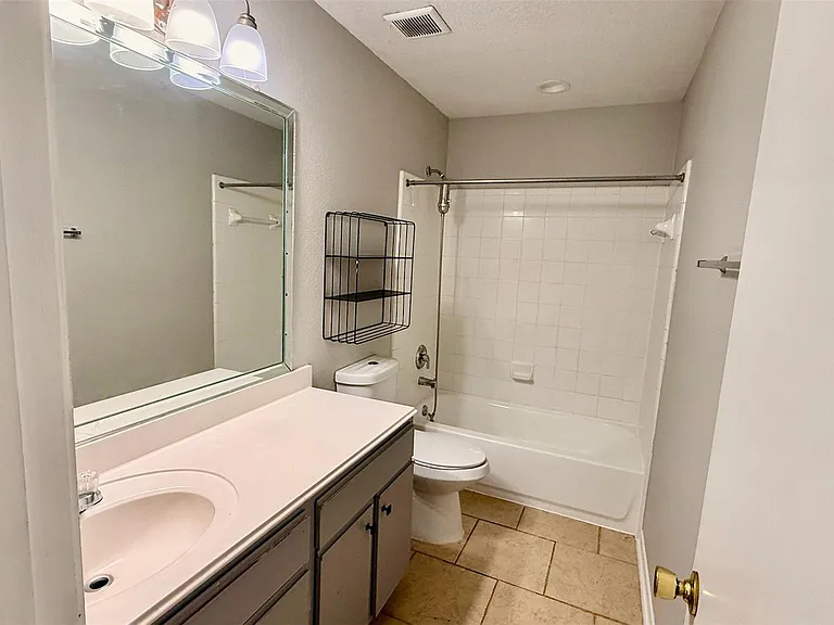 19503 Narcissus Brook Ln — Photo 11