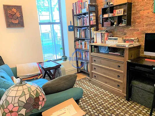 Rented by Blue Egg Realty Corp | media 32