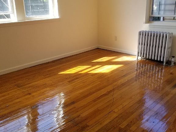 5th image of 51 College Ave