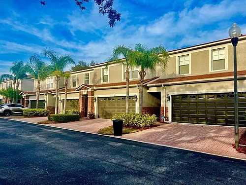 1483 Hillview Ln Photo 1