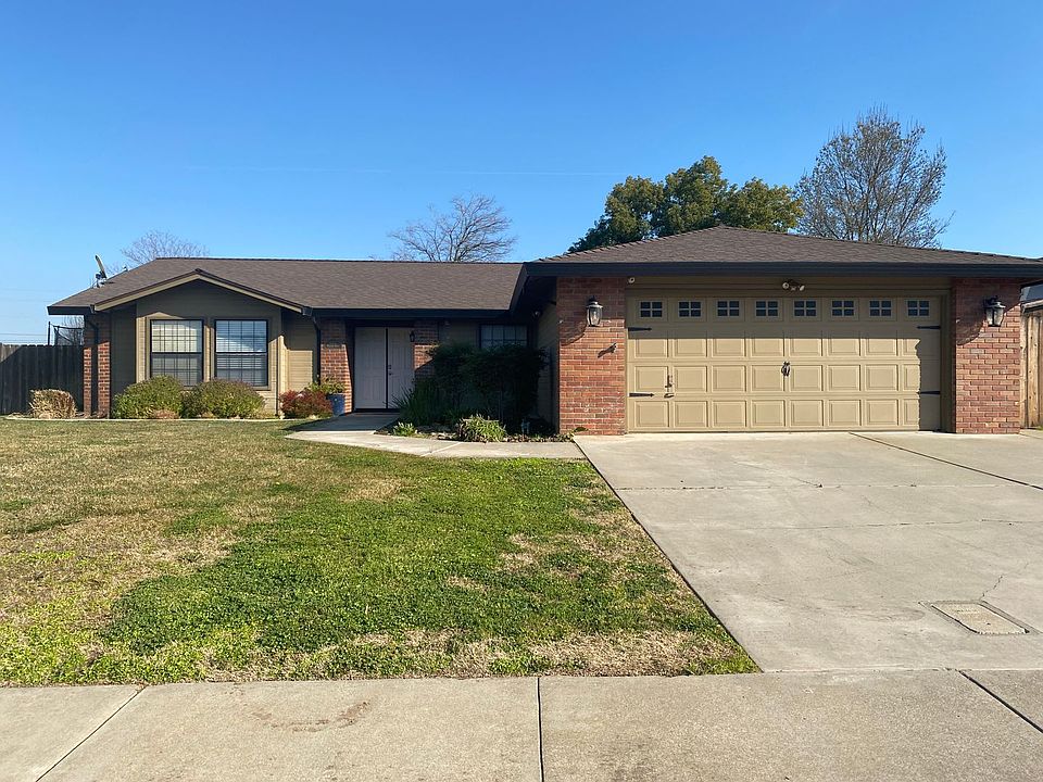 1st image of 18500 N Milford Dr