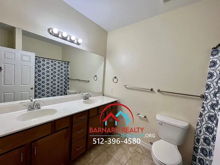524 S. LBJ — Photo 12