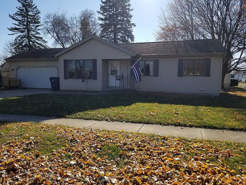 1st image of 444 Montana St