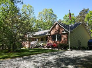 2592 Buck Island Rd, Charlottesville, VA 22902