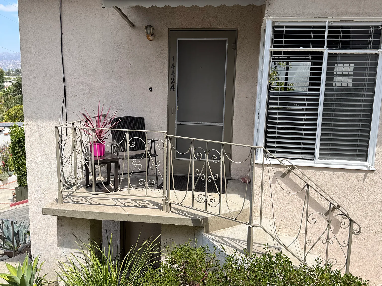 1 bed, 750 sqft, $2,700 — Photo 2