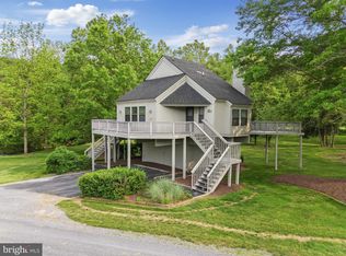 127 Chad Ln, Basye, VA 22810