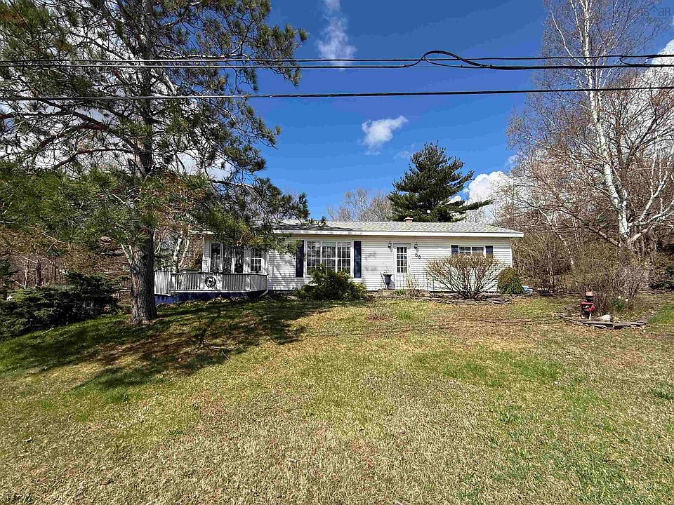 1st image of 39 Munroe Avenue Ext