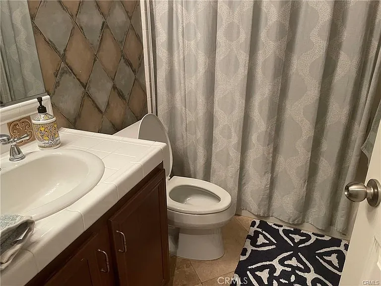 4164 Terraza Way #B — Photo 11