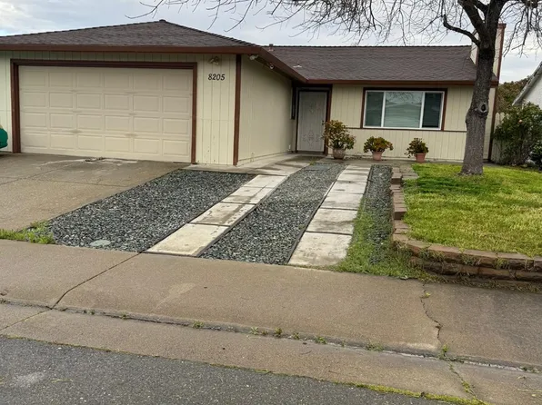 8205 Weyburn Ct, Sacramento, CA 95828