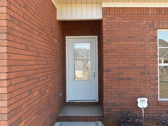 2nd image of 102 Copper Ct