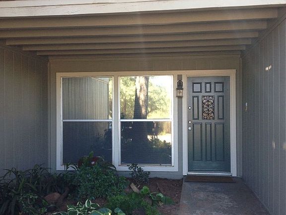 2nd image of 3670 Larkspur Ln
