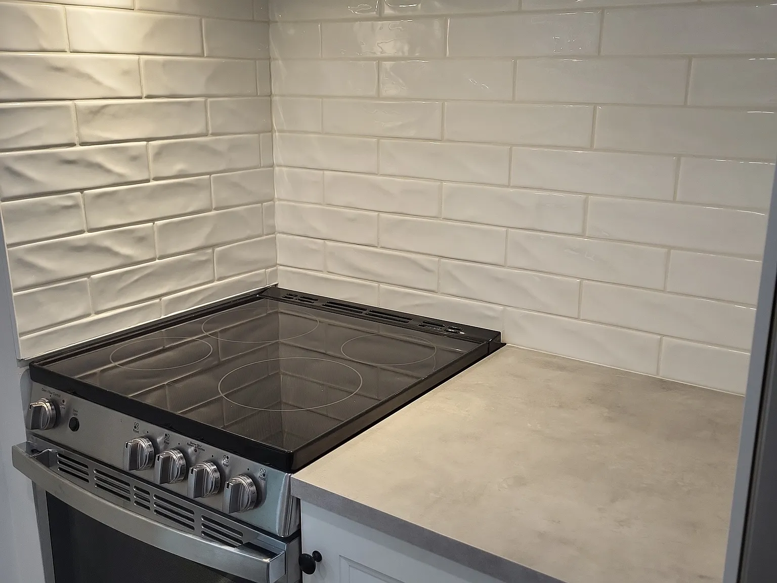 2 bed, 600 sqft, $1,595 — Photo 3