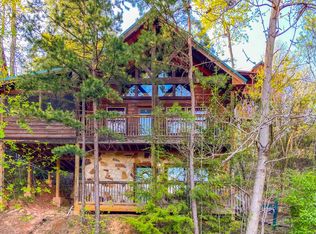 1609 Misty Hollow Way, Gatlinburg, TN 37738