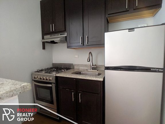 5th image of 4614 N Paulina St #Dd107