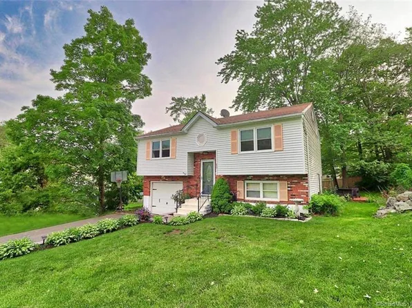 80 Heritage Way, Torrington, CT 06790