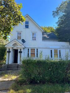 46 Cottage, Roosevelt, NY, 11575