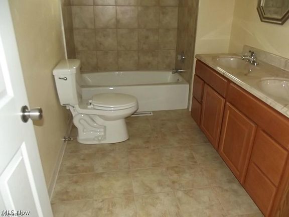 5th image of 5292 Craig Ave NW