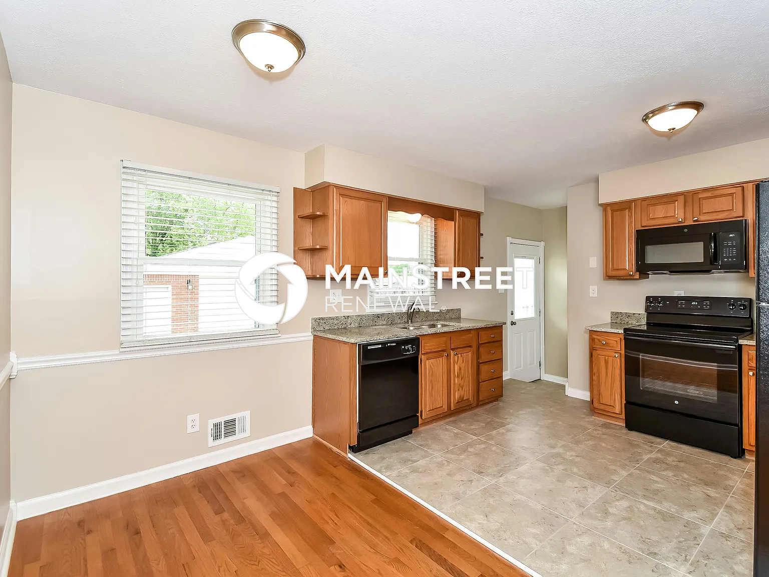 130 Crator Dr — Photo 4